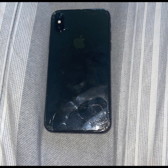 iphone 10 - Picture 2 of 3